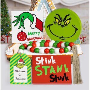 Grinchmas Tiered Tray Decor - Green Wood Signs & Bead Garland for Table & Mantel